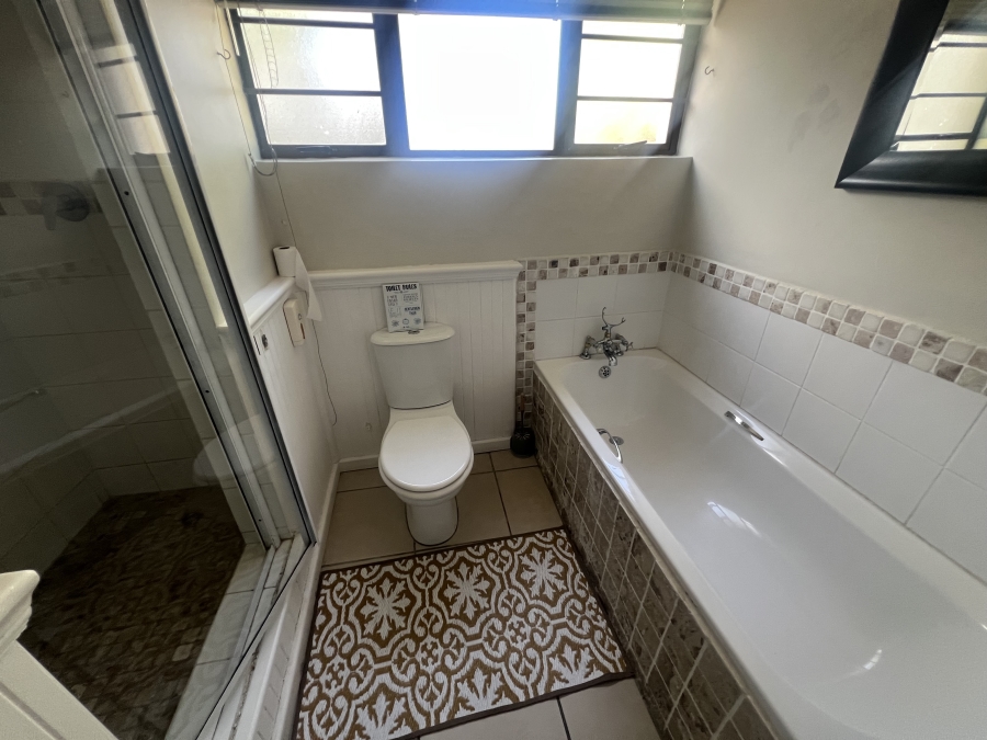 Commercial Property for Sale in Vincent Eastern Cape